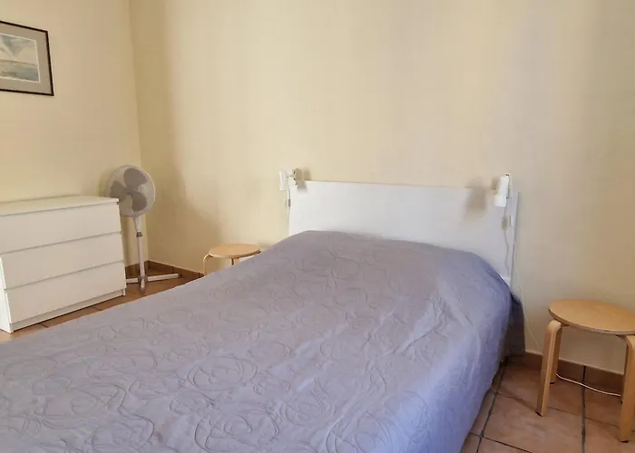 F3 En Centre-ville De Avec Terrasse - Fr-1-309-58 * Banyuls-sur-Mer