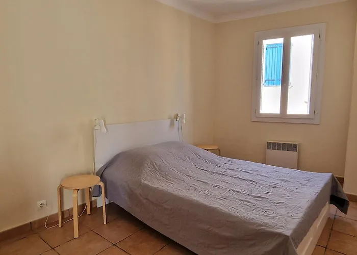 Διαμέρισμα F3 En Centre-ville De Avec Terrasse - Fr-1-309-58